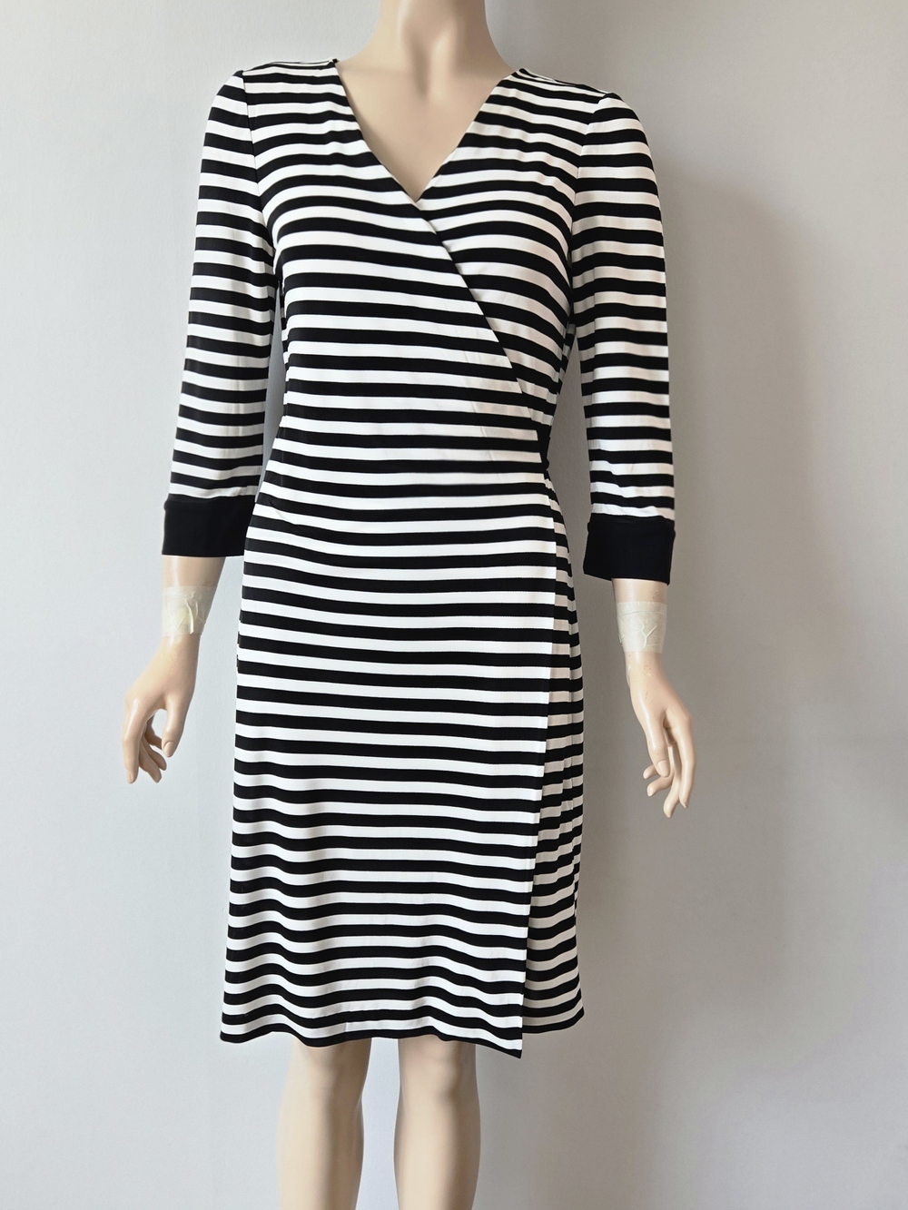 Diane Von Furstenberg Black & White Striped Wrap-Style Midi Viscose Dress 6
